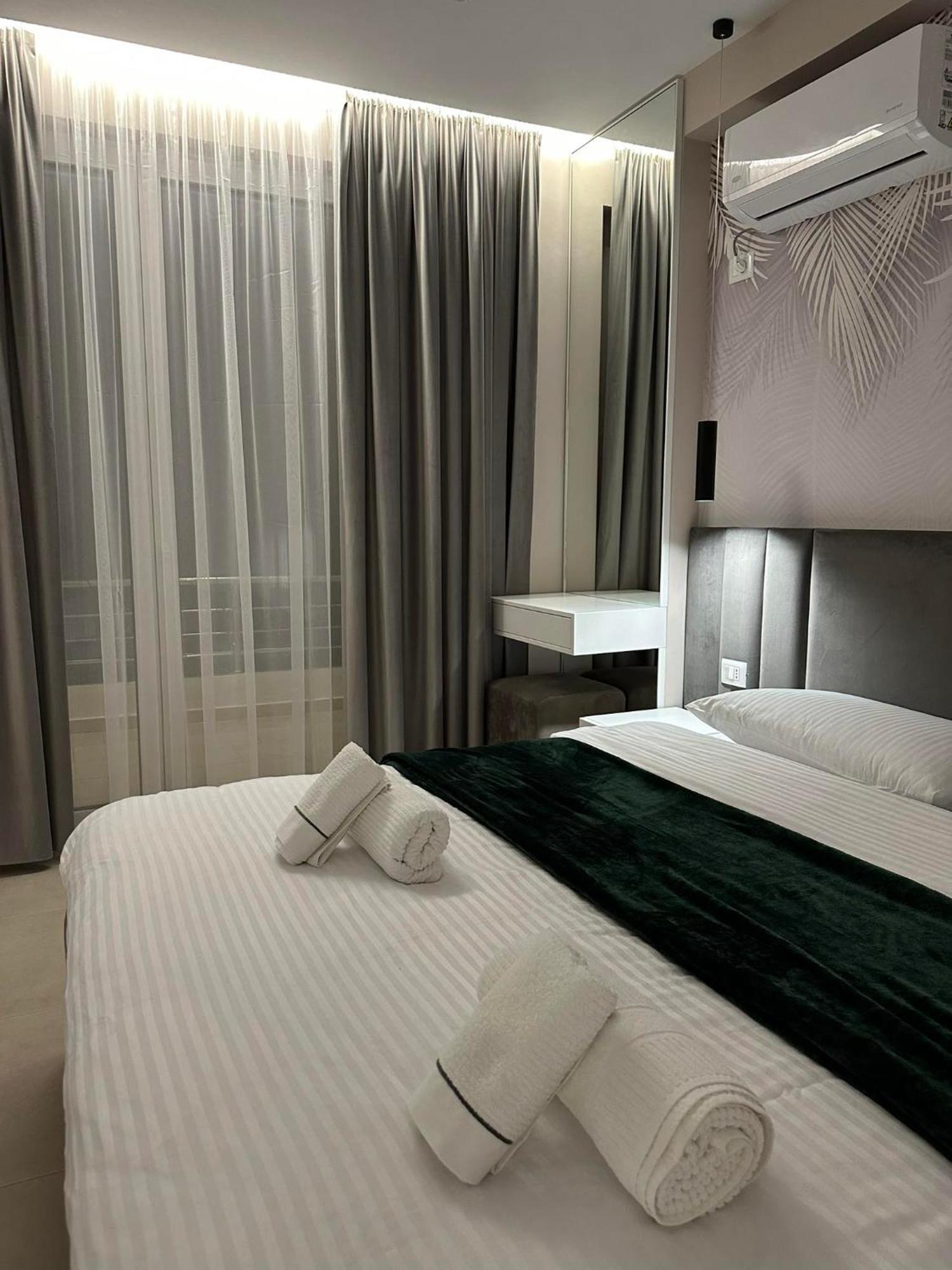 Sea View Apartment Luxury วญอเรอ ภายนอก รูปภาพ